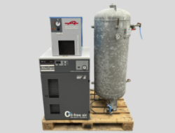COMBINE COMPRESSEUR